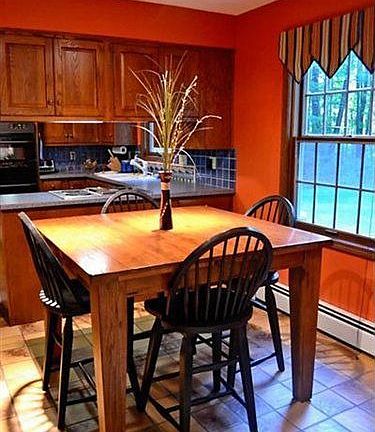 3rd image of 11533 Twin Mills Ln