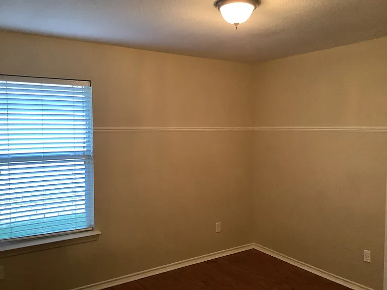 4410 Shady Elm Dr — Photo 15