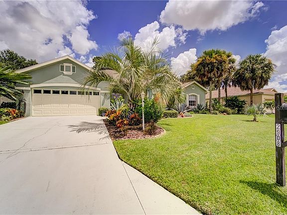 2nd image of 2908 Spring Hammock Dr