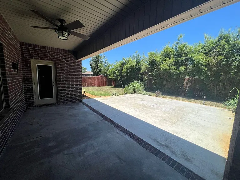 3068 Palm St — Photo 25