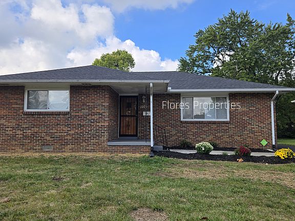 2nd image of 1275 Geers Ave