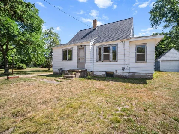 1240 Plymouth Ave NE, Grand Rapids, MI 49505