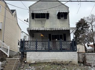 900 Hillsboro St, Pittsburgh, PA 15204