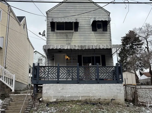 900 Hillsboro St, Pittsburgh, PA 15204