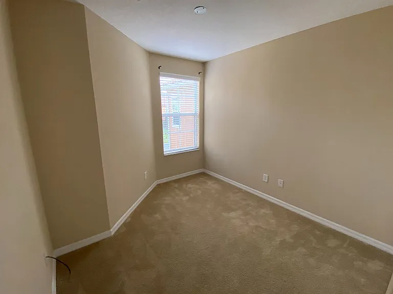 208 Canterbury Bell Dr — Photo 17