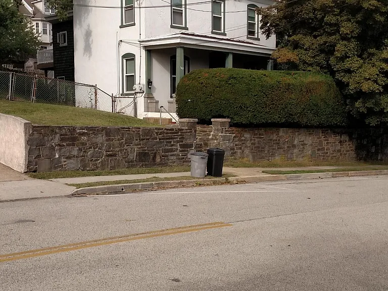 145 Cedar Ave #B — Photo 6