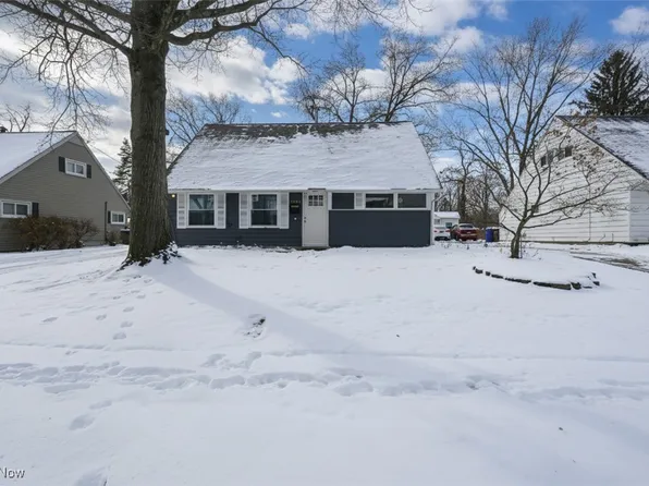 1612 Hanover St, Cuyahoga Falls, OH 44221