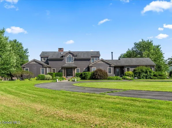 6 Windfield Lane, Troy, NY 12180