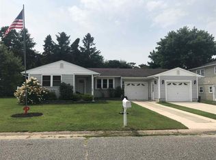 12 Pontaxit Ave, Cape May, NJ 08204