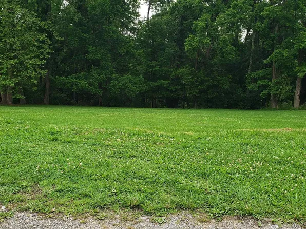 Hope Hl, Mannington, WV 26582