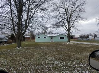 23092 Edgefield Dr, Genoa, OH 43430