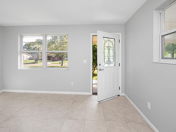 5th image of 4040 Pittman Dr