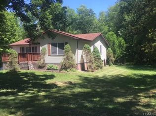 90 Hufcut Rd, Middletown, NY 10941