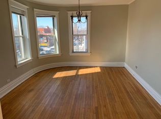 3601 N Ashland Ave, Chicago, IL 60613