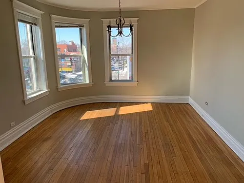 3601 N Ashland Ave Photo 1