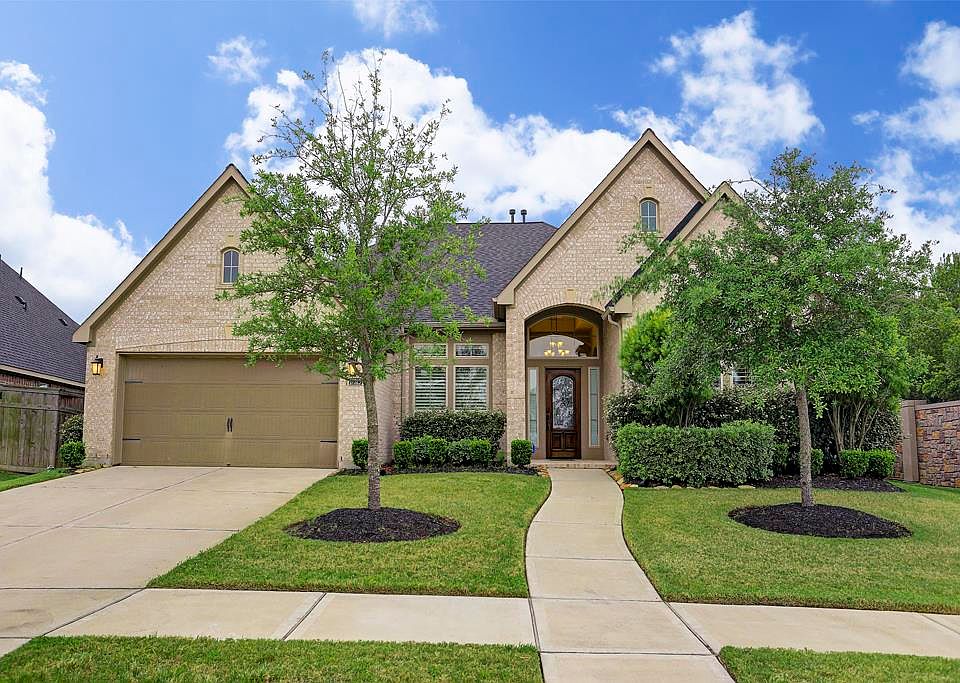 1st image of 27523 Sunset Ln