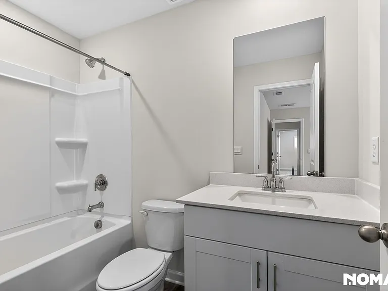 6039 Hickory Creek Ct — Photo 24
