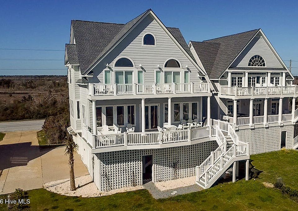 1st image of 4290 Island Drive