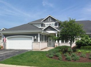 830 Lake Rd, Brookfield, WI 53005