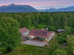 11675 E Soapstone Rd, Palmer, AK 99645