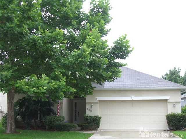 1st image of 112 Hanging Moss Dr