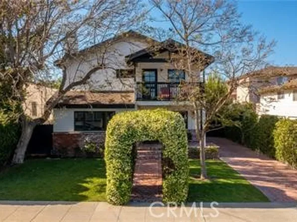 526 W 40th St, San Pedro, CA 90731