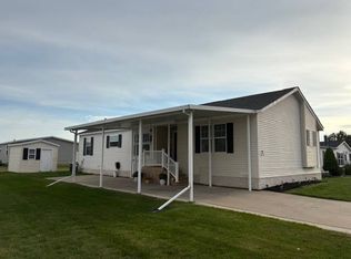 37718 N Millstone Pond Blvd, New Haven, MI 48048