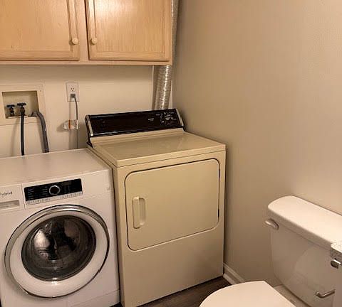 4th image of 645 E Front St