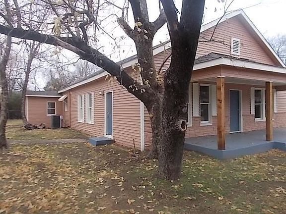 3rd image of 5020 Nell St
