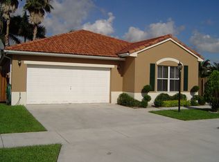 8469 SW 157th Ct, Miami, FL 33193