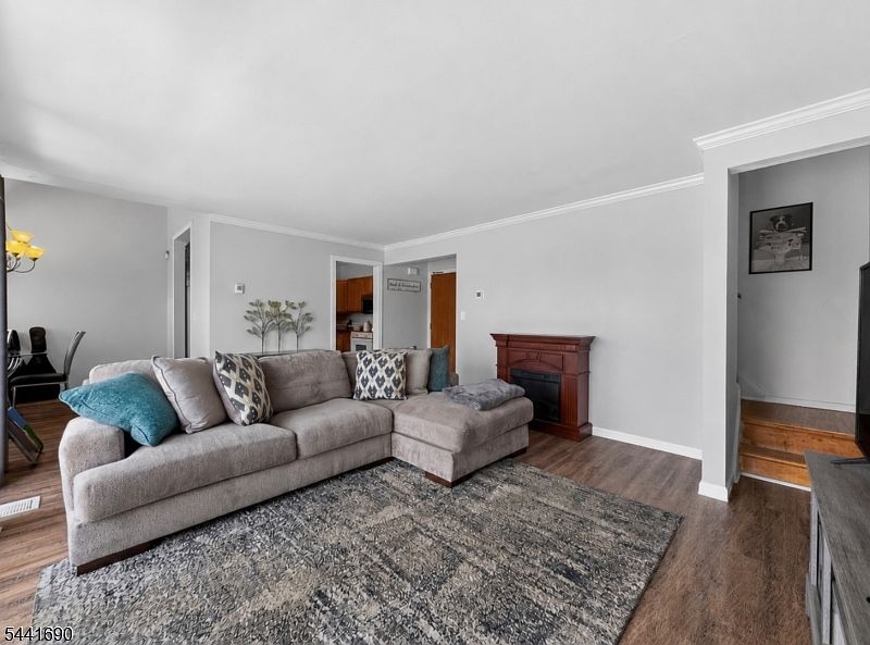 1st image of 466 Pompton Ave #F