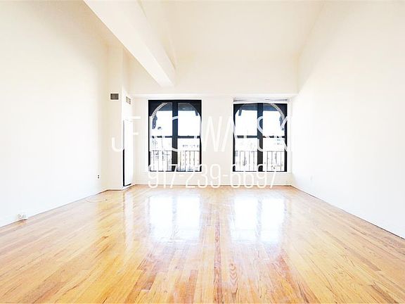 2nd image of 156 Bleecker St #10KE