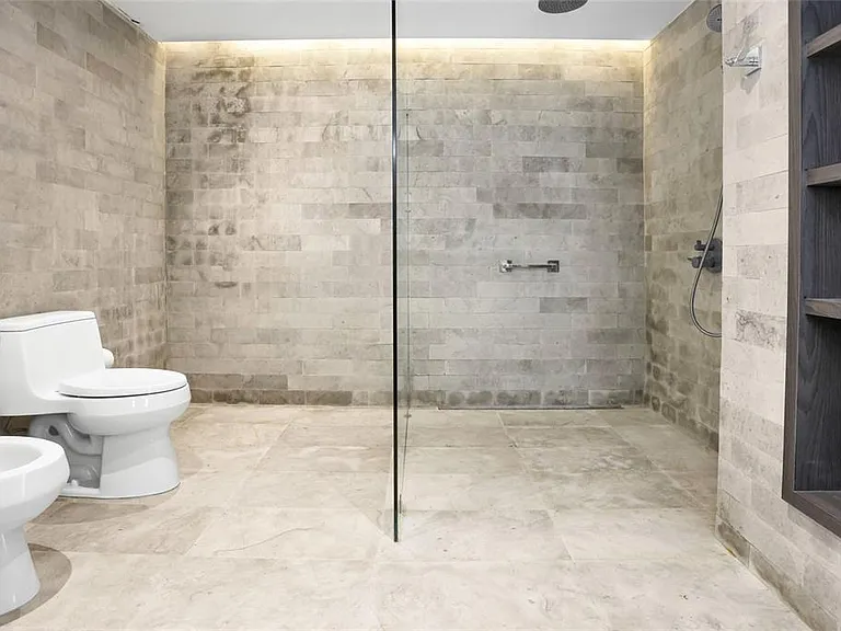 860 Ashford Ave #5C-1 — Photo 16