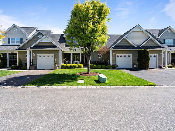 3rd image of 156 Stoneleigh Drive