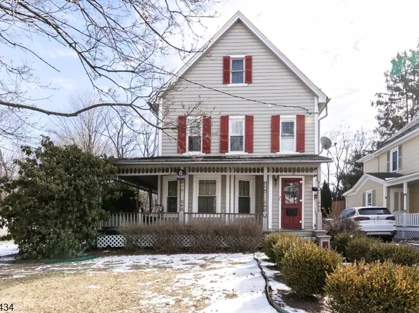 51 Plainfield Ave, Newton Town, NJ 07860