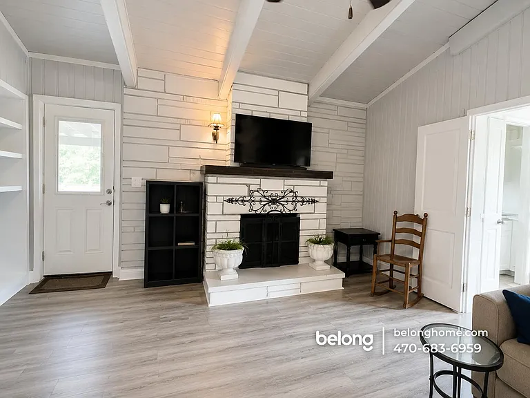 480 Yancey Cir — Photo 5