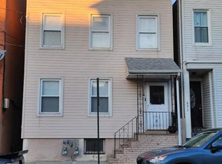 573 4th Ave, Elizabeth, NJ 07202