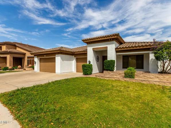 702 E CAPRICORN Way, Chandler, AZ 85249