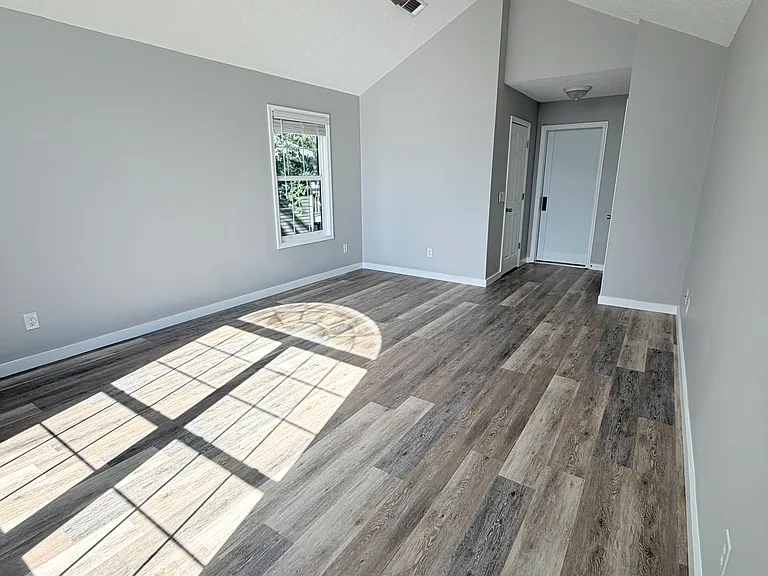 123 Seabreeze Cir — Photo 44
