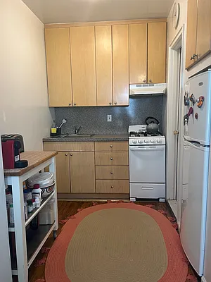 Rented by Gazal International Brokerage Group | media 8