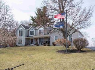 21 Ternan Ave, East Greenbush, NY 12061