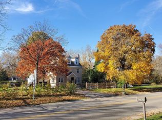 522 Happ Rd, Northfield, IL 60093