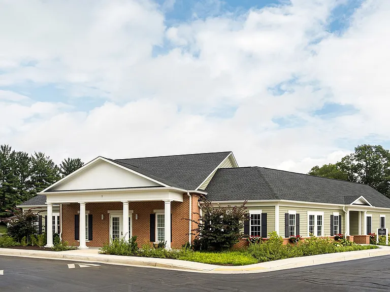 Chadwick Manor Townhomes — Photo 10