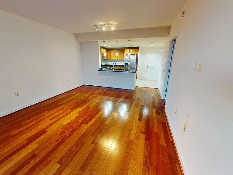2451 Midtown Ave #1007 — Photo 1