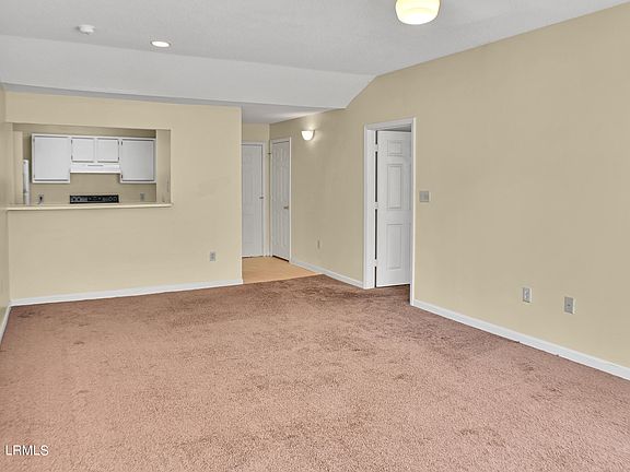5th image of 1231 Ladys Island Dr Unit 138