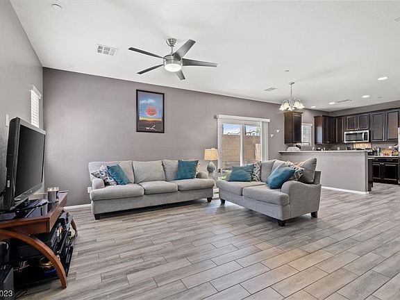 5th image of 7605 Baluster Ct