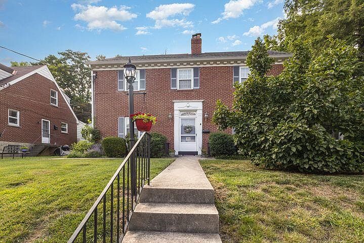 1st image of 22 Greenwood Ave
