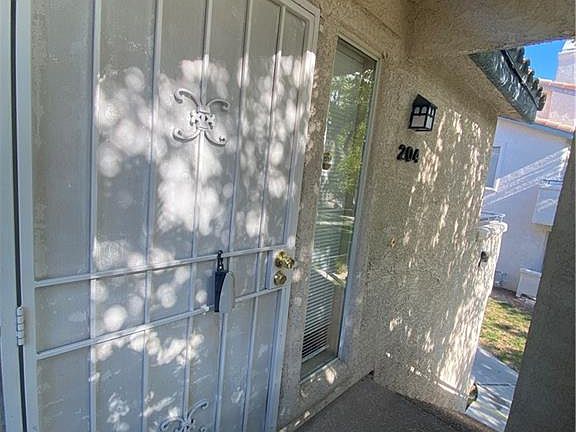 3rd image of 3152 Tarpon Dr Unit 204