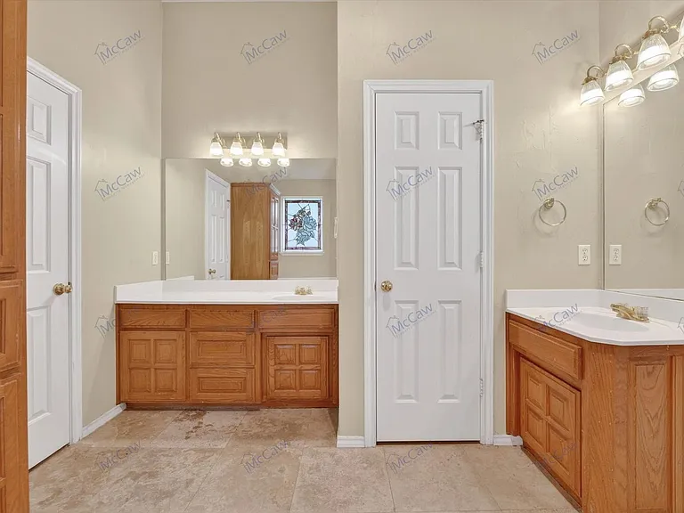 914 Dove Creek Trl — Photo 14