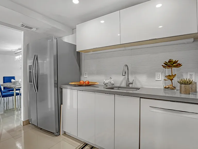 5600 N Flagler Dr #1510 — Photo 10